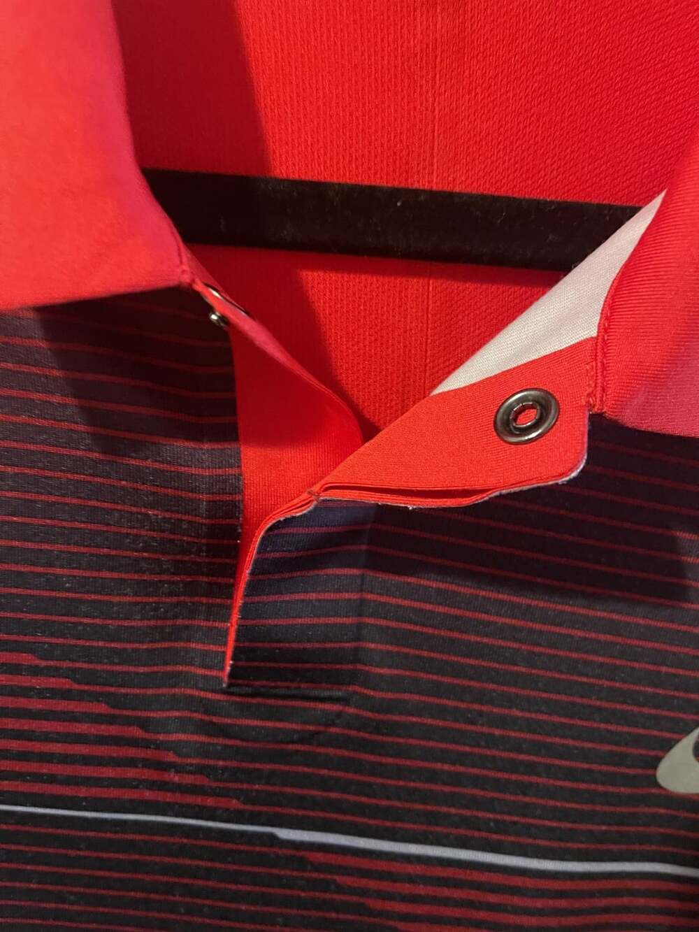 Nike Tiger Woods Collection Polo Shirt Size S Red Striped Golf - Picture 4 of 7